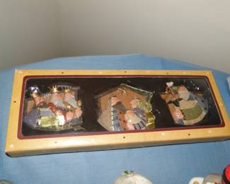 3 Williraye ornaments brand new in the box, never used