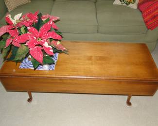 Drop leaf coffee table, just look at those sexy legs