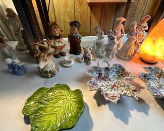 A Table full of Vintage Treasures! Music Boxes, Willow Tree, Tiffany Style Lamp and MORE!