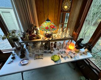 A Table full of Vintage Treasures! Music Boxes, Willow Tree, Tiffany Style Lamp and MORE!