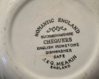 A lovely set of J&G Meakin English Ironstone! "Romantic England" Pattern!