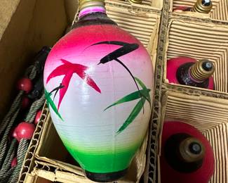 An awesome complete set of 1950's Amico Oriental Lanterns in their original box! I do not believe that these have ever been used! The paint on the bulbs looks fantastic! The box is in pretty good condition for being over 70 years old! 