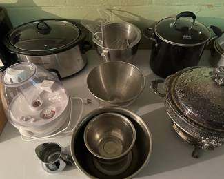 Stainless Steel bowls - in the back is a Kitchen Aid mixer bowl, should and whisk attachment! Nice stock pot and chaffing dish too! 
