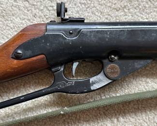 Vintage Daisy BB gun! Works Perfectly! 