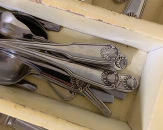 Shell stainless flatware