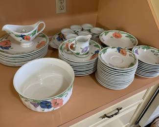 Villeroy & Boch dinnerware