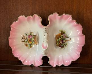 Large porcelain double shell dish with handle