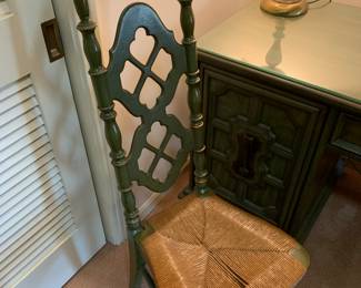 Very cool painted Mid Century Modern desk chair. Matches desk.