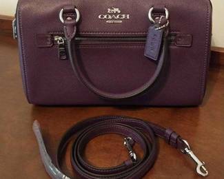 "New Year, New You" in Aiken, SC. Closing on Sat 12/30 at 8pm. Pickup is Tue 1/2 from 12-6pm. Please click here to view more photos, descriptions, and current bids: https://ctbids.com/estate-sale/26004
Andy & Rebecca Beard, Owners of Caring Transitions of Augusta, present this CTBIDS sale! This sale features a Frankart Art Deco, Lamp, Antique Scale, New England Roundtop Hutch Table, Vinyl Records, Vintage Lladros, Steuben Glass Animals, Steinbach Nutcrackers, Signed Wooden Duck Decoys, Craftsman 10" Band Saw & Bench Grinder, Haverty's & Lane Furniture, Enesco & Jim Shore Collectibles, Hummel Figurines, Harbor Lights Lighthouses, Hönes Black Forest German Cuckoo Clock & More! SC Auc Lic 4849