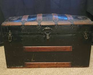 "New Year, New You" in Aiken, SC. Closing on Sat 12/30 at 8pm. Pickup is Tue 1/2 from 12-6pm. Please click here to view more photos, descriptions, and current bids: https://ctbids.com/estate-sale/26004
Andy & Rebecca Beard, Owners of Caring Transitions of Augusta, present this CTBIDS sale! This sale features a Frankart Art Deco, Lamp, Antique Scale, New England Roundtop Hutch Table, Vinyl Records, Vintage Lladros, Steuben Glass Animals, Steinbach Nutcrackers, Signed Wooden Duck Decoys, Craftsman 10" Band Saw & Bench Grinder, Haverty's & Lane Furniture, Enesco & Jim Shore Collectibles, Hummel Figurines, Harbor Lights Lighthouses, Hönes Black Forest German Cuckoo Clock & More! SC Auc Lic 4849