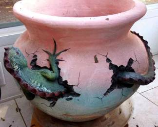 "New Year, New You" in Aiken, SC. Closing on Sat 12/30 at 8pm. Pickup is Tue 1/2 from 12-6pm. Please click here to view more photos, descriptions, and current bids: https://ctbids.com/estate-sale/26004
Andy & Rebecca Beard, Owners of Caring Transitions of Augusta, present this CTBIDS sale! This sale features a Frankart Art Deco, Lamp, Antique Scale, New England Roundtop Hutch Table, Vinyl Records, Vintage Lladros, Steuben Glass Animals, Steinbach Nutcrackers, Signed Wooden Duck Decoys, Craftsman 10" Band Saw & Bench Grinder, Haverty's & Lane Furniture, Enesco & Jim Shore Collectibles, Hummel Figurines, Harbor Lights Lighthouses, Hönes Black Forest German Cuckoo Clock & More! SC Auc Lic 4849