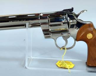 Colt Python 357 .357 Mag 6-Shot Revolver SN# V67427, Custom Sights, Paperwork, In Orig Box