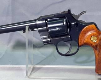 Colt Officer's Model Match .38 Spl 6-Shot Revolver SN# SA927996, In Orig Box