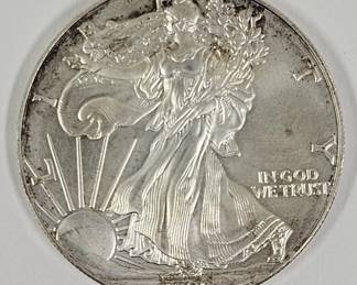 1999 1 Ounce Fine Silver American Eagle Dollar