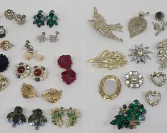 Vintage Costume Jewelry - Earrings & Brooches