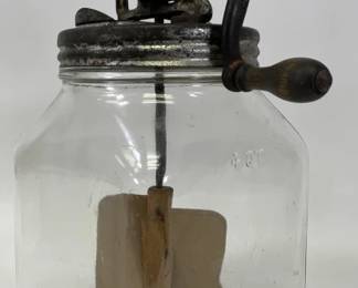 Vintage 4 Quart Dazey Butter Hand Churn