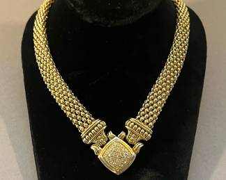 Gold Tone Mesh Necklace 