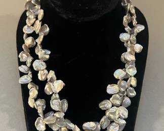 Mother of Pearl Necklace 