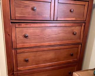 Bassett dresser