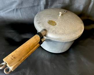 Presto 4-quart cooker