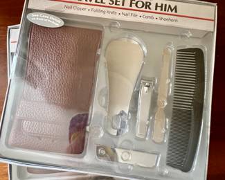 Men's travel sets