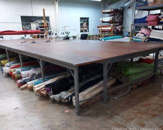 Huge industrial Size Cutting Table Does Not Include Anything On Top or Under Table