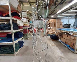 Nomadic Pop Up Curved Display