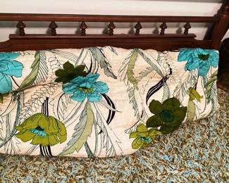 great mid-century fabric - cornice and bedspread !