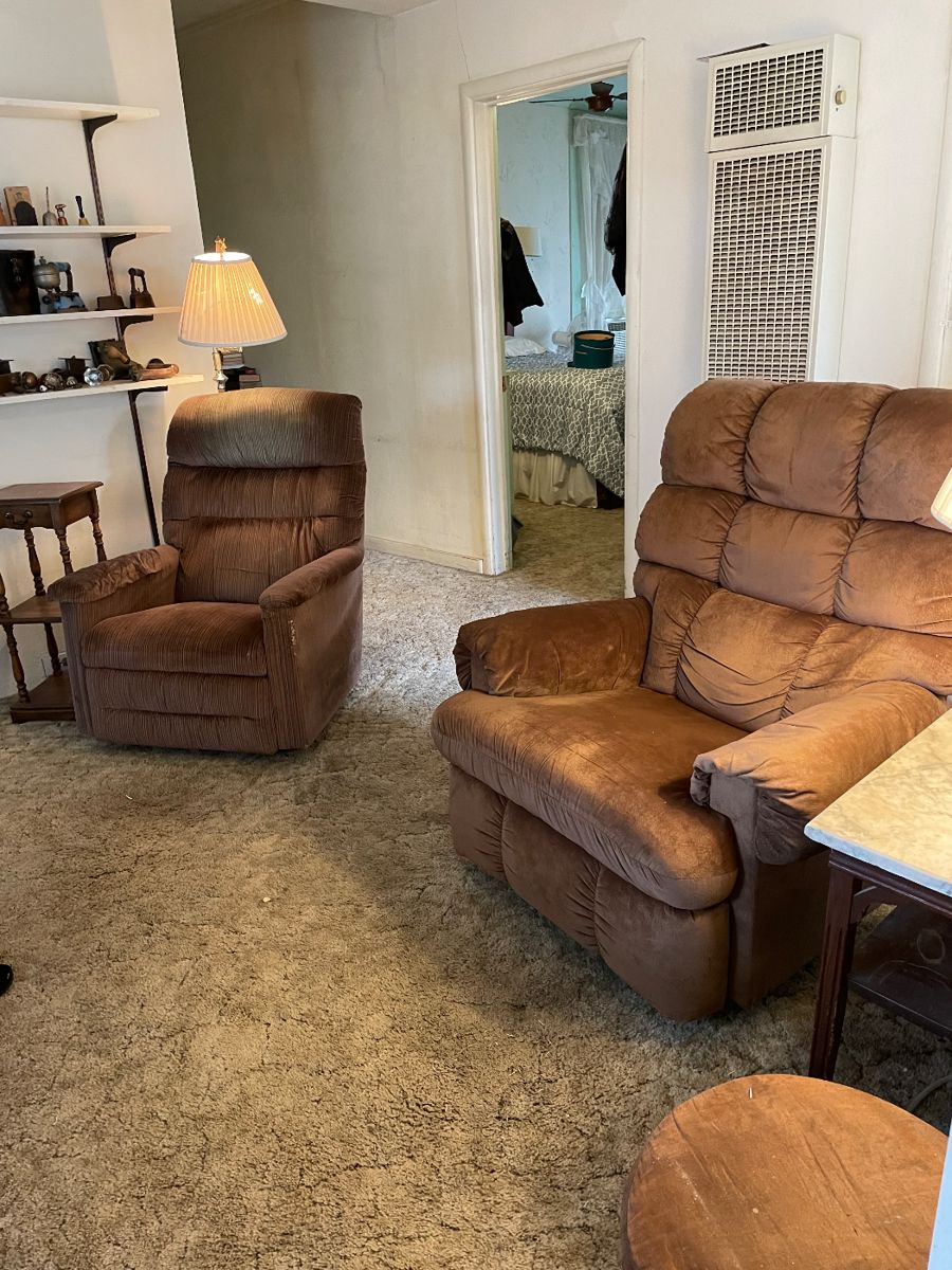 Colusa Treasures Estate Sale starts on 2/8/2024