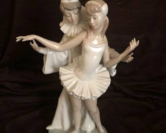 #2 Lladro ‘Carnival Couple’ Ballerina & Jester Porcelain Figurine. #4882. Mint Condition, Comes with Box.  This collectible figurine was originally designed by Salvador Furio in 1974, retired 1992. Measures 10 ½ T X 6 W $125