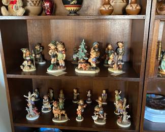 Hummel Collection(Plates/Music Boxes/Figurines)