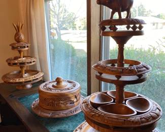 Vintage Wood Carved Cake Stand w/Lid
Vintage Mid Century 3 Tier Carved Wooden Lazy Susans 