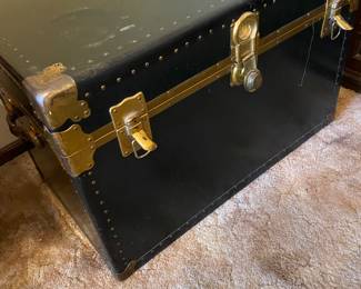 Vintage Foot Locker/Trunk