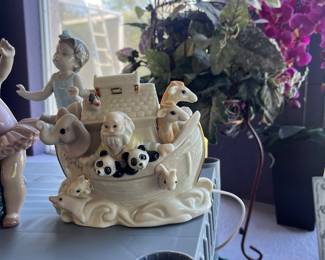 Lenox Lighted Noah's Ark