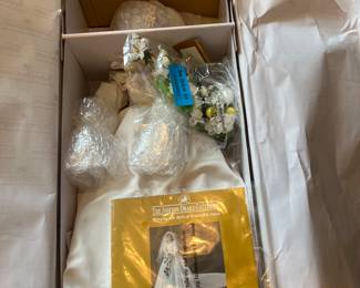 Aston Drake Princess Diana Doll - new sealed
