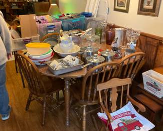 OAK TABLE AND CHAIRS