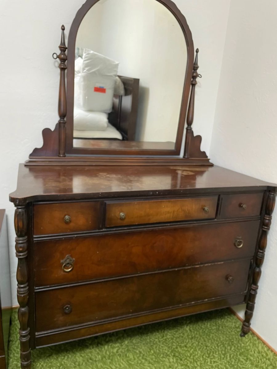 Lodi House Premier Estate Sale starts on 1/6/2024