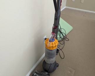 Dyson vacuum 