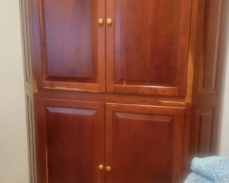 YODER FURN PRODUCT CUSTOM MADE CORNER CABINET