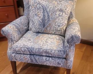 ETHAN ALLEN  CHAIR NEW IN 2021