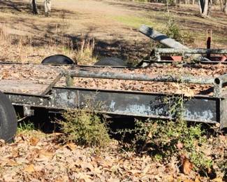 Heavy equipment trailer