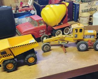 vintage Hubley, Tonka, Ertl, and Nylint toys