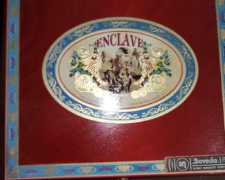 Enclave cigar box