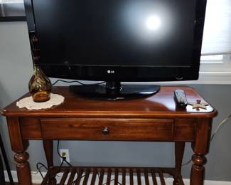 LG TV AND TV stand