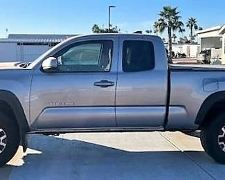 2016 Toyota Tacoma Truck for sale. 4-wheel drive, new tires, bed cover, 45,000 miles, one elderly owner, no accidents, no scratches, no dents, always detailed, only one person, the owner ever rode in the vehicle, We are taking bids starting Friday at 8m until Sunday noon. 