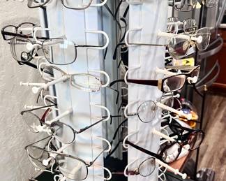 Various glasses and readers