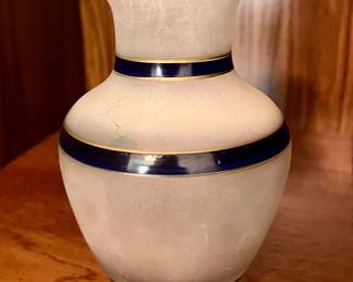 Cute and simple vase