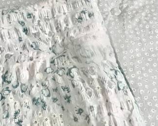 Reversible king sized bedding