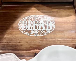 Vintage bread case