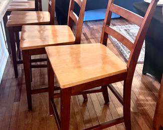 4 high-top chairs